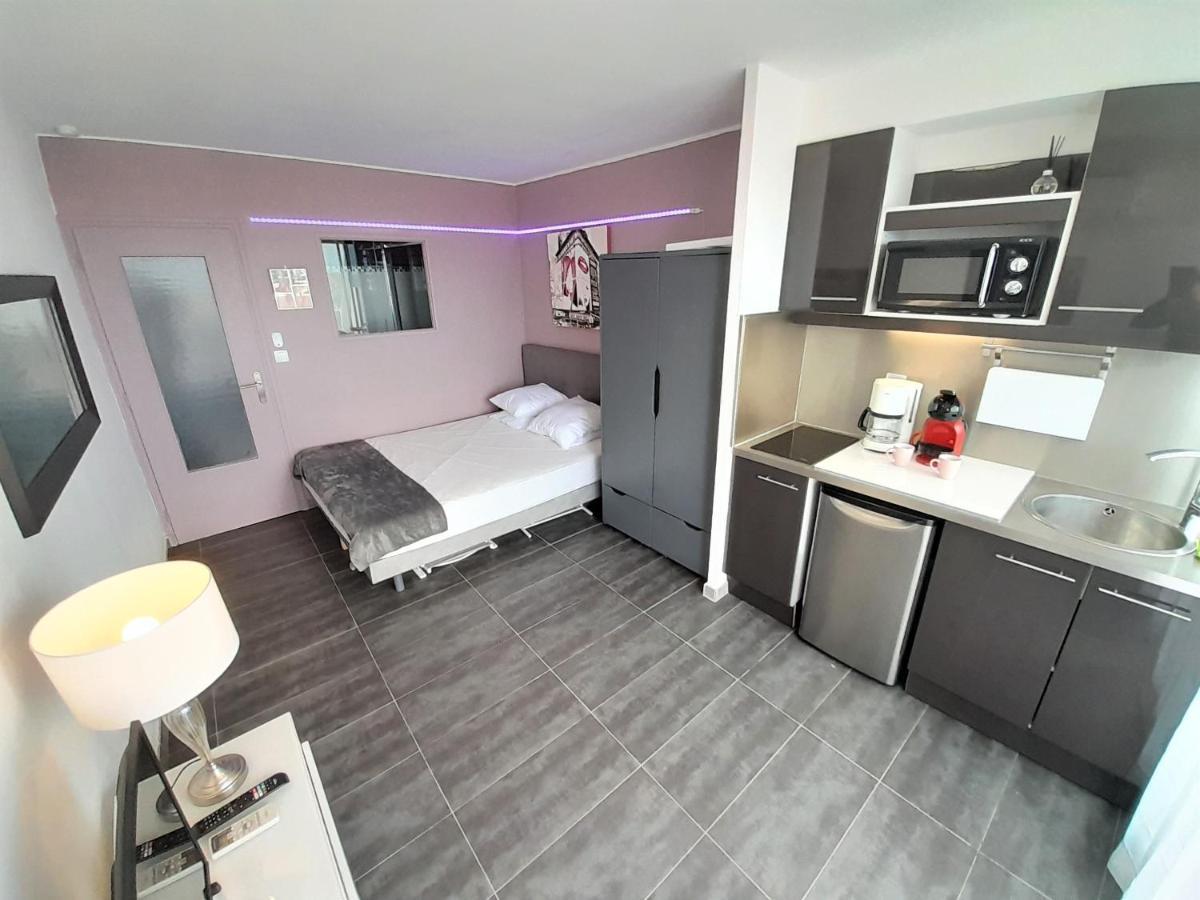 Studio Village Naturiste Baby Doll Agde Exterior photo